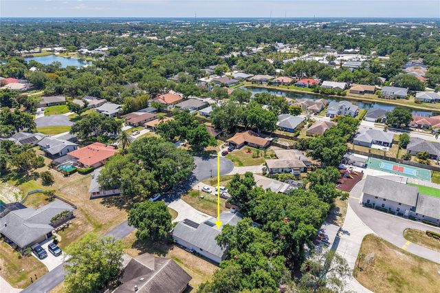 4424 MEADOW CREEK CIRCLE, Sarasota, FL 34233