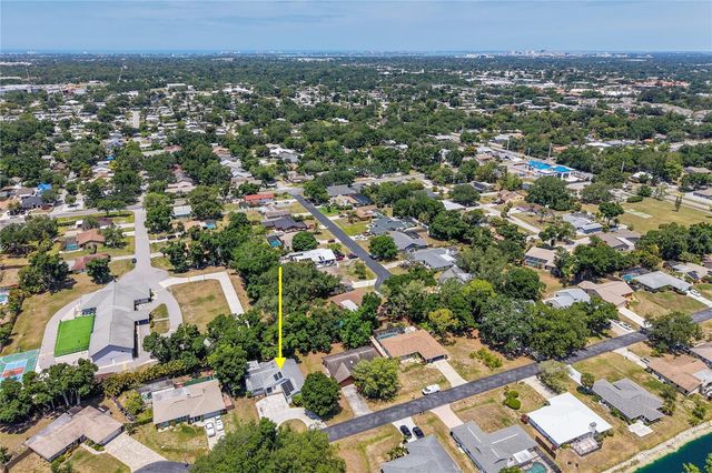 4424 MEADOW CREEK CIRCLE, Sarasota, FL 34233
