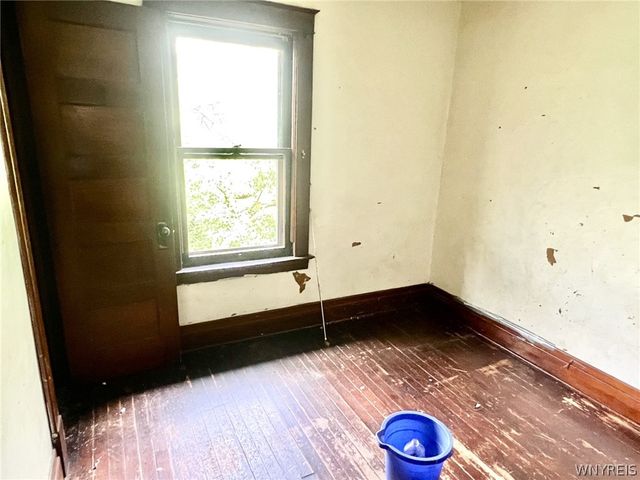 530 8th Street, Niagara Falls, NY 14301