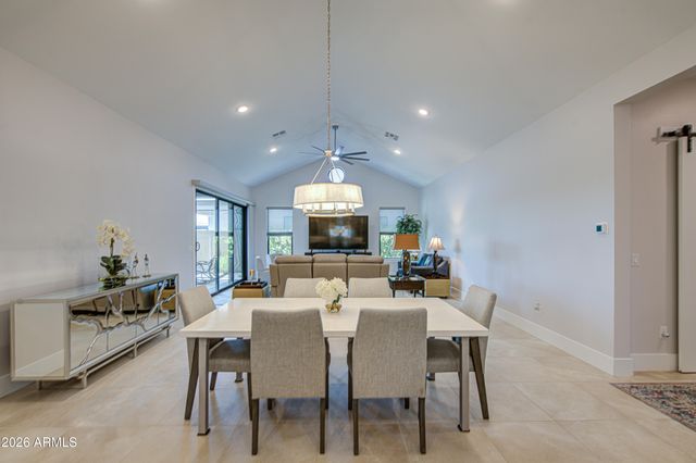 42113 N GOLDEN Trail, San Tan Valley, AZ 85140