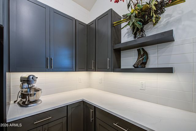 42113 N GOLDEN Trail, San Tan Valley, AZ 85140