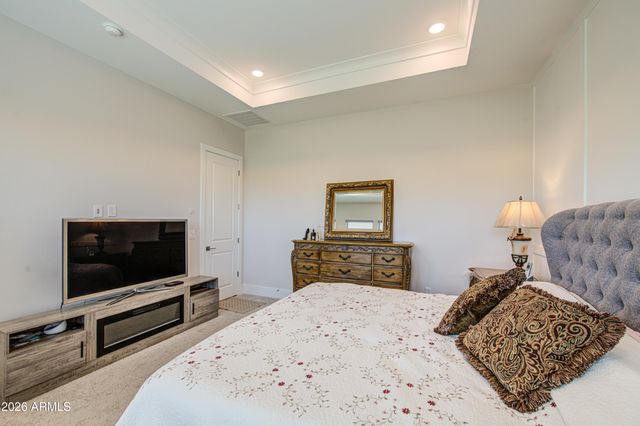 42113 N GOLDEN Trail, San Tan Valley, AZ 85140