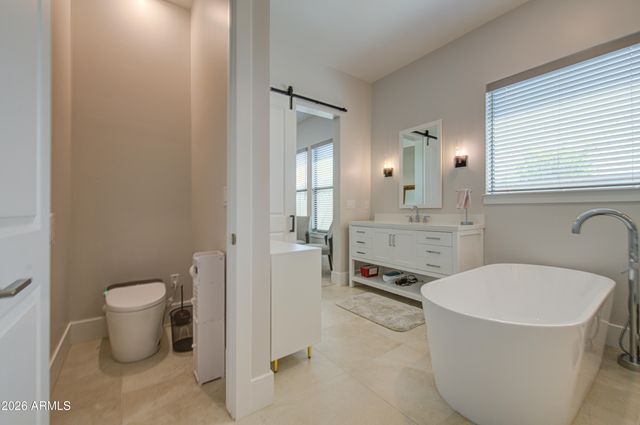 42113 N GOLDEN Trail, San Tan Valley, AZ 85140