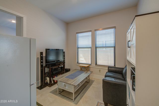 42113 N GOLDEN Trail, San Tan Valley, AZ 85140