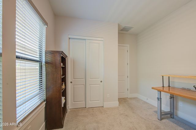 42113 N GOLDEN Trail, San Tan Valley, AZ 85140