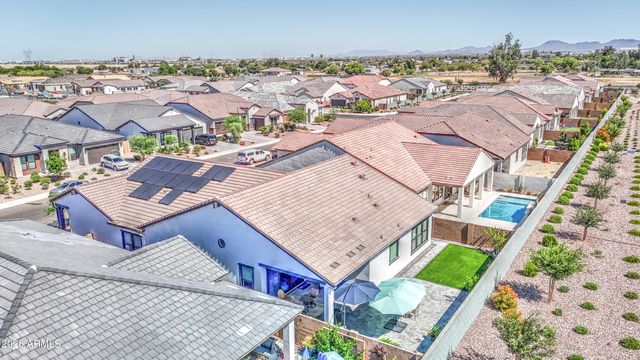 42113 N GOLDEN Trail, San Tan Valley, AZ 85140
