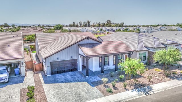 42113 N GOLDEN Trail, San Tan Valley, AZ 85140
