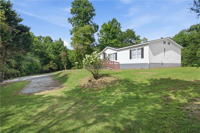 320 Durable Drive, Demorest, GA 30535