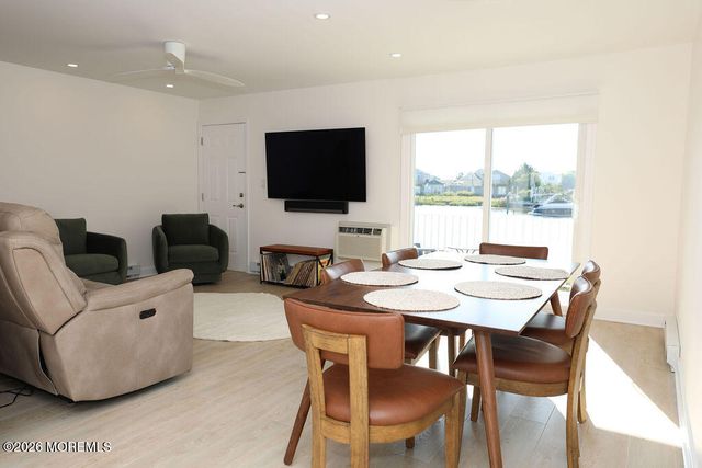 50 Valentine Street 22B, Monmouth Beach, NJ 07750