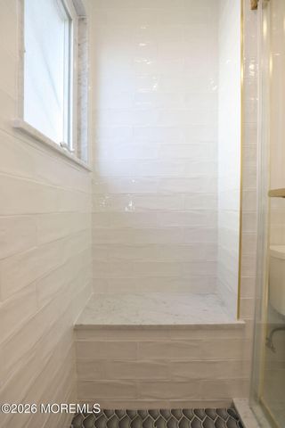 50 Valentine Street 22B, Monmouth Beach, NJ 07750