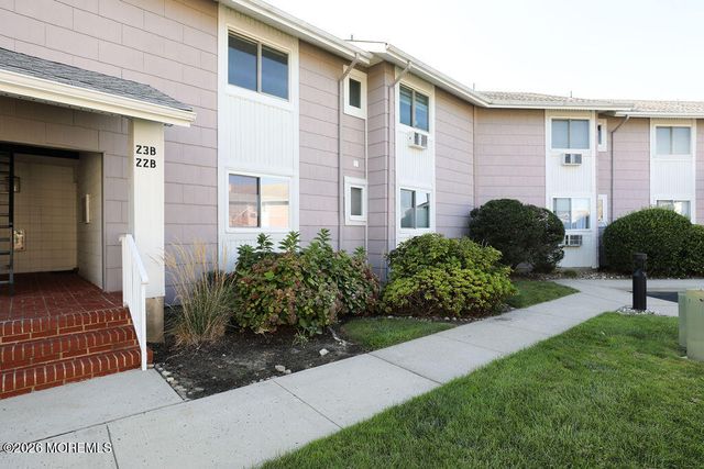 50 Valentine Street 22B, Monmouth Beach, NJ 07750