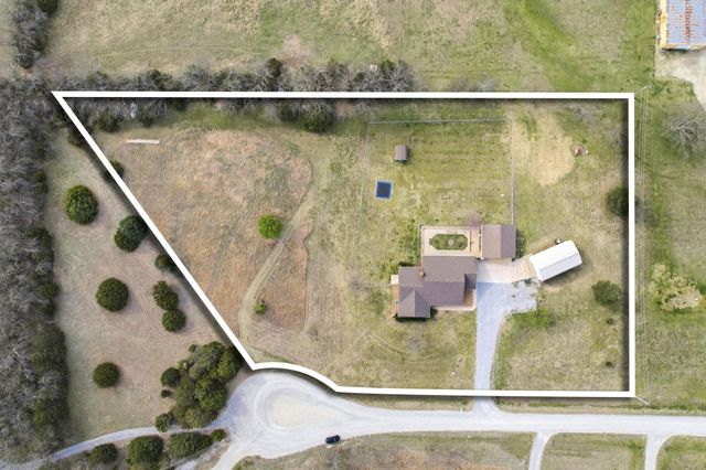 16711 SW 154th Ter, Rose Hill, KS 67133