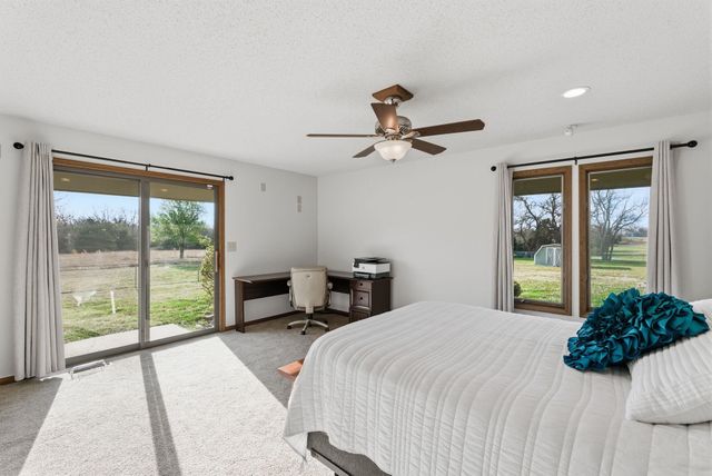 16711 SW 154th Ter, Rose Hill, KS 67133