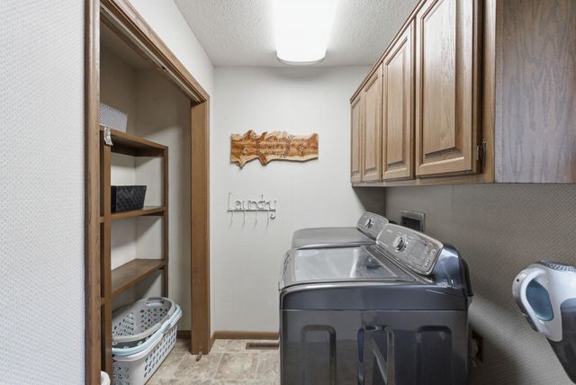 16711 SW 154th Ter, Rose Hill, KS 67133