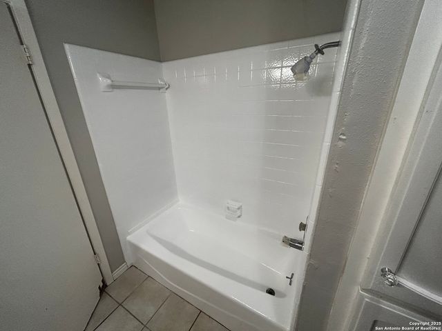 14118 SUSANCREST DR, San Antonio, TX 78232