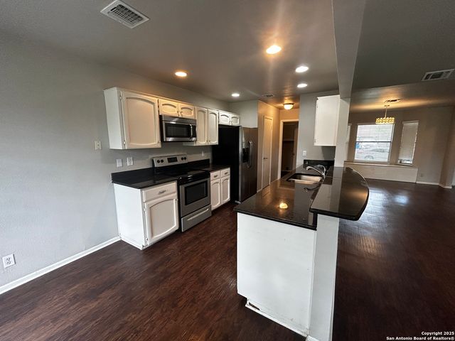 14118 SUSANCREST DR, San Antonio, TX 78232