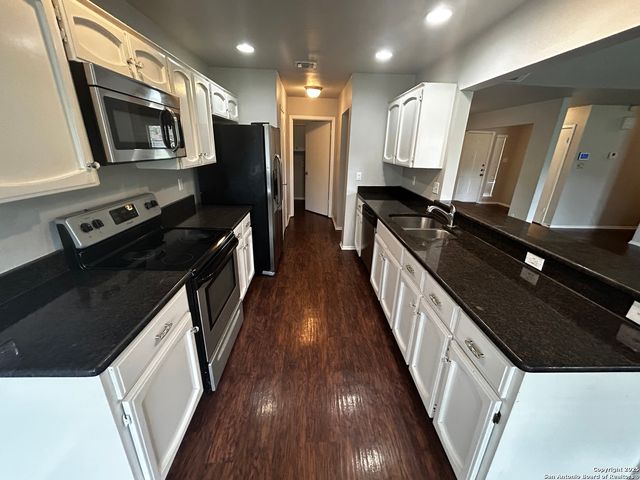 14118 SUSANCREST DR, San Antonio, TX 78232