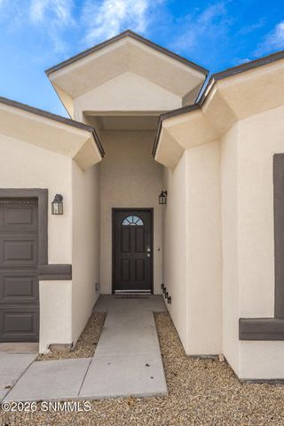 3966 Caspian Road, Las Cruces, NM 88012