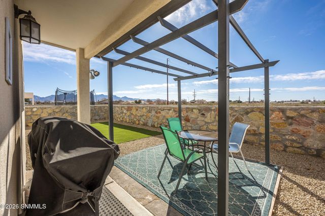 3966 Caspian Road, Las Cruces, NM 88012