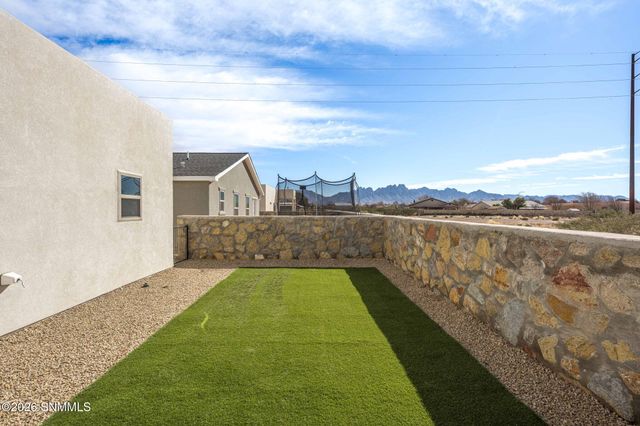 3966 Caspian Road, Las Cruces, NM 88012