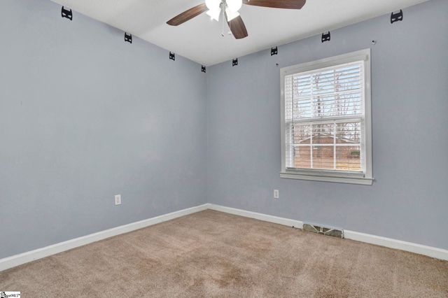 107 Bentbrush Drive, Simpsonville, SC 29680