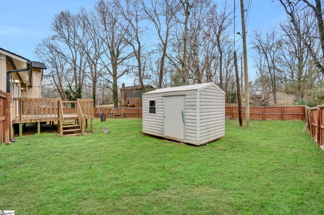 107 Bentbrush Drive, Simpsonville, SC 29680