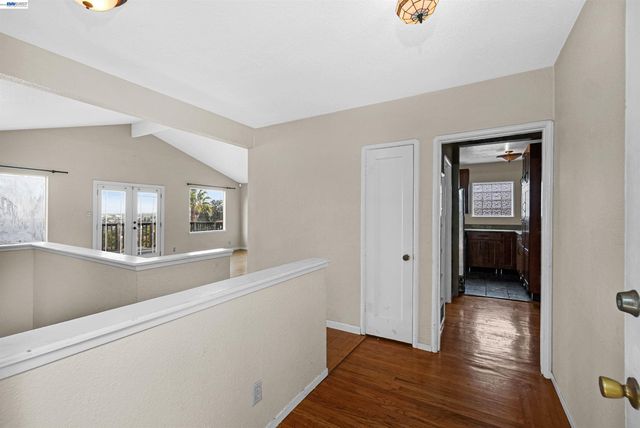 16805 President Dr, Castro Valley, CA 94578