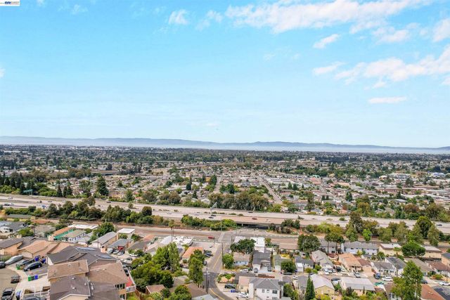 16805 President Dr, Castro Valley, CA 94578