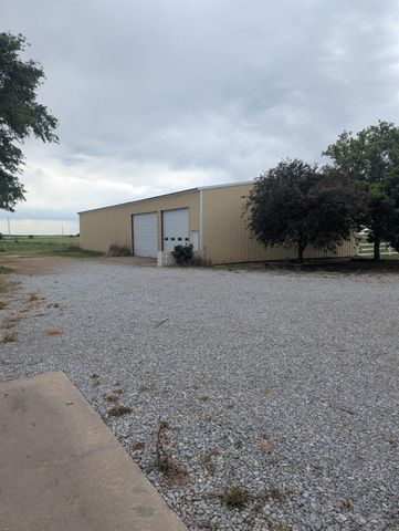 29705 W 21st N, Garden Plain, KS 67050
