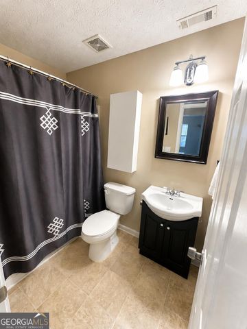 1425 Wyndham Way, Bethlehem, GA 30620