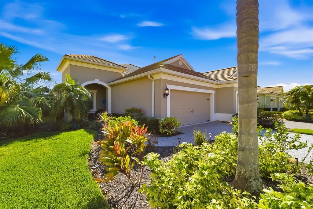 Image 42 of property listing at 5423 FAIRFIELD BOULEVARD, Bradenton, FL 34203