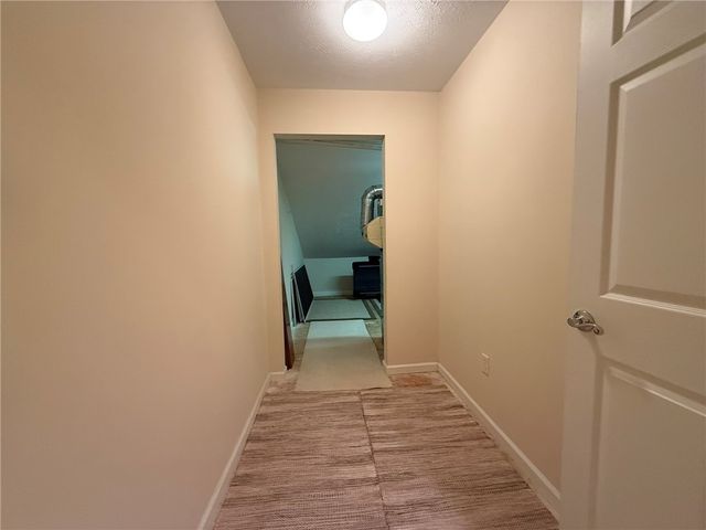 411 Chestnut Ln, Allegheny Twp, PA 15613