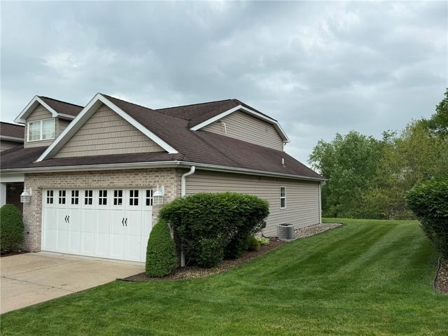 411 Chestnut Ln, Allegheny Twp, PA 15613