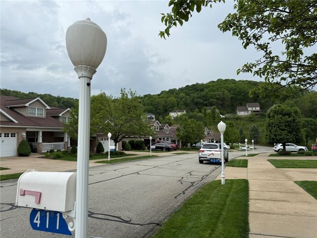 411 Chestnut Ln, Allegheny Twp, PA 15613