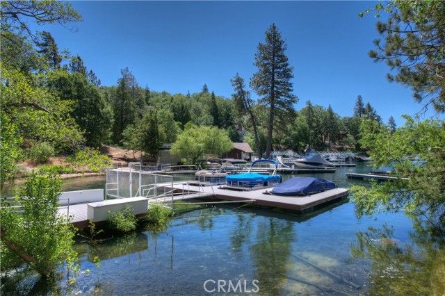 72 N Winter Harbor C, Lake Arrowhead, CA 92352