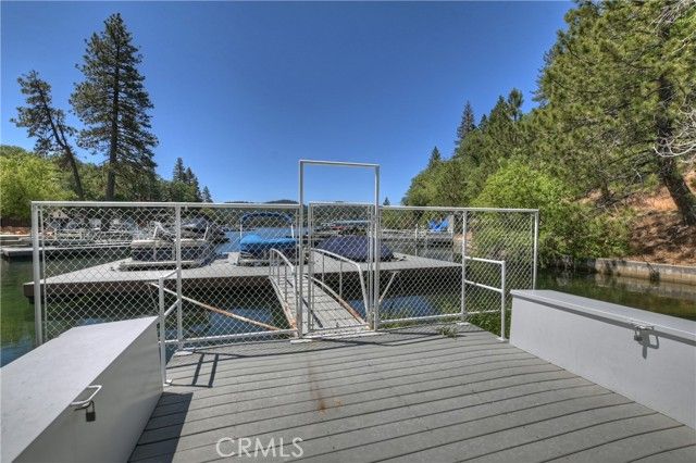 72 N Winter Harbor C, Lake Arrowhead, CA 92352
