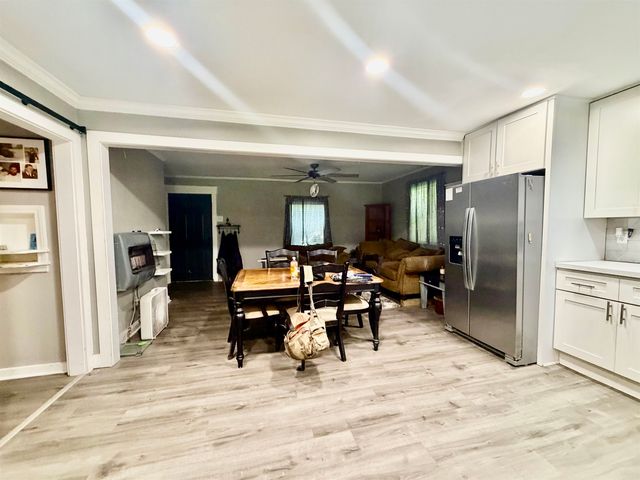 25 LAGRANGE ST, Moscow, TN 38057