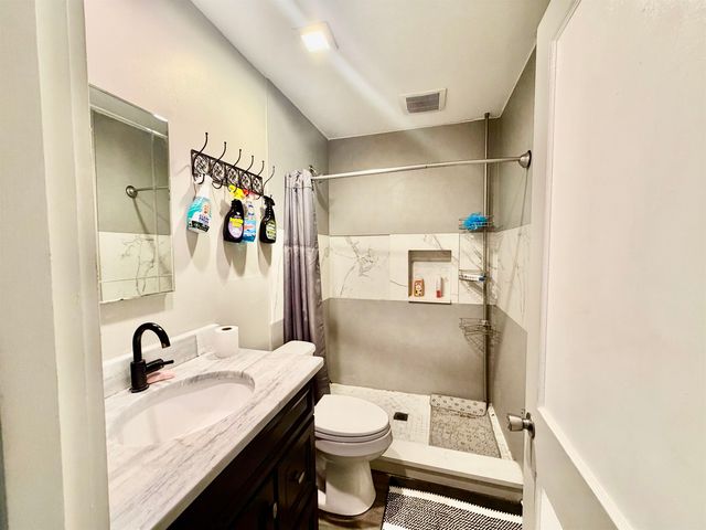 25 LAGRANGE ST, Moscow, TN 38057