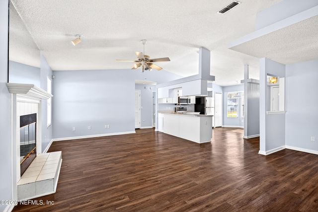 1614 IBIS Drive, Orange Park, FL 32065