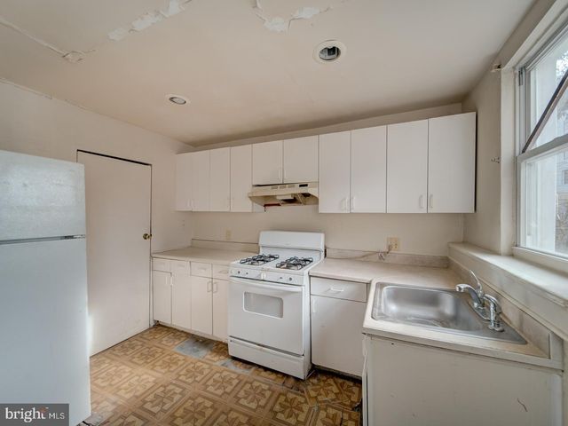 1709 L ST NE, Washington, DC 20002