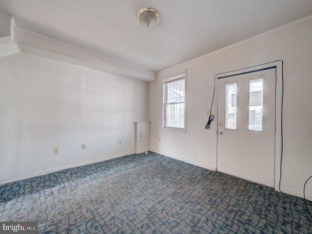 1709 L ST NE, Washington, DC 20002