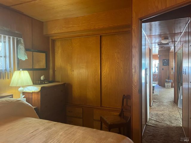 46145 Meadow Ln N, Laytonville, CA 95454