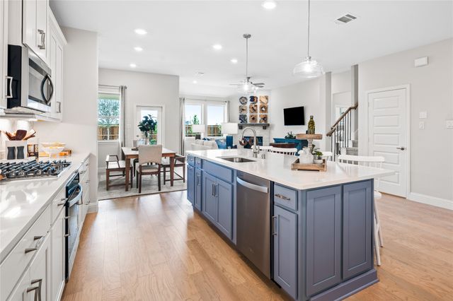 1717 Rushpea Drive, Royse City, TX 75189