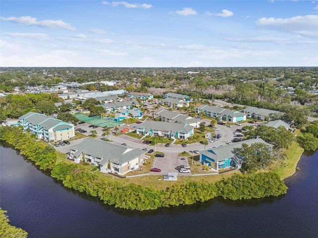 455 ALT 19 S 225, Palm Harbor, FL 34683