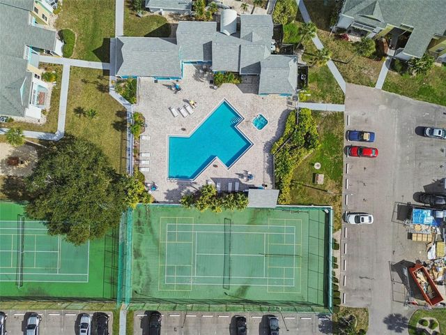 455 ALT 19 S 225, Palm Harbor, FL 34683