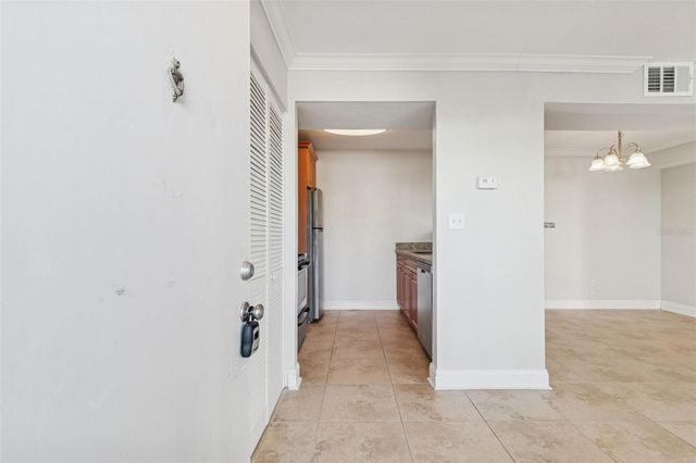 455 ALT 19 S 225, Palm Harbor, FL 34683