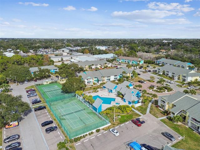 455 ALT 19 S 225, Palm Harbor, FL 34683