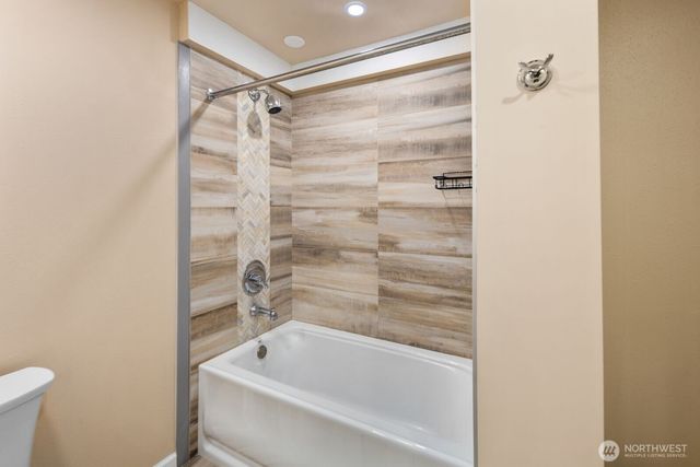 2120 Jones Avenue NE, Renton, WA 98056