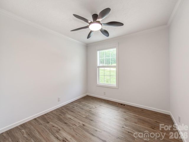 7822 Stillwater Drive, Sherrills Ford, NC 28673