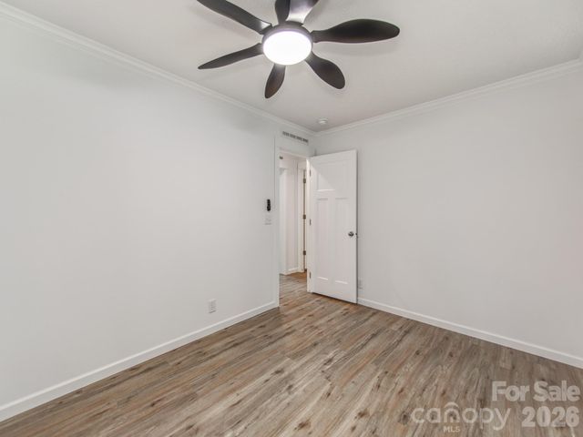 7822 Stillwater Drive, Sherrills Ford, NC 28673